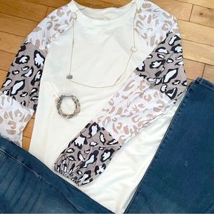 Leopard Bubble Sleeve Top